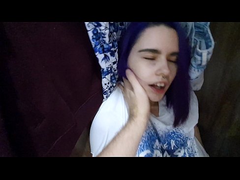❤️ Natagpuan ang aking kapatid na babae sa aparador at tinulungan ang kanyang cum Homemade porn sa tl.eviewporn-com.ru ️❤